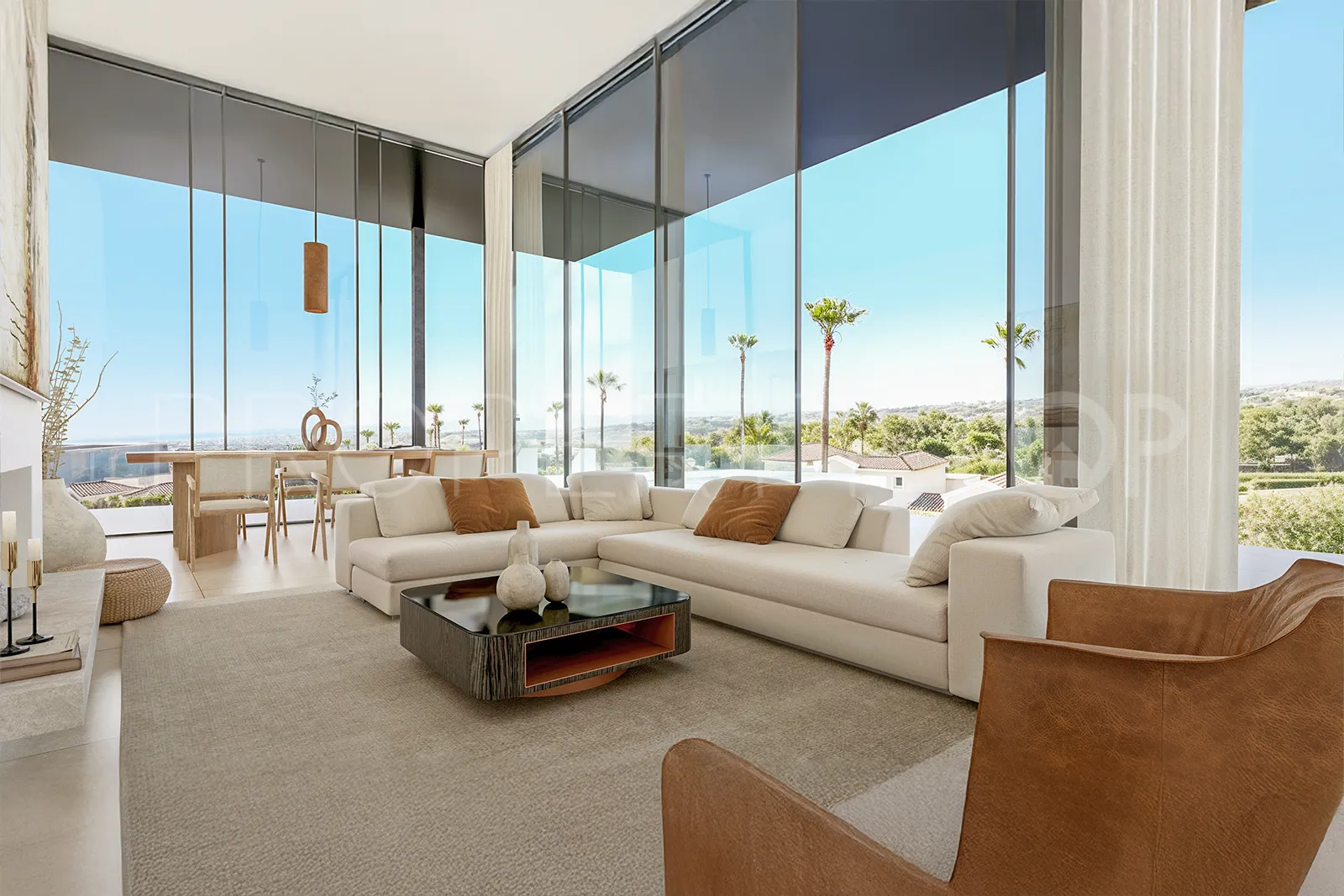 Zona F, villa en venta de 5 dormitorios