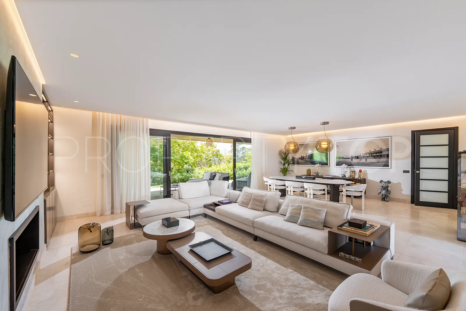 For sale duplex penthouse in Hacienda de Valderrama with 4 bedrooms