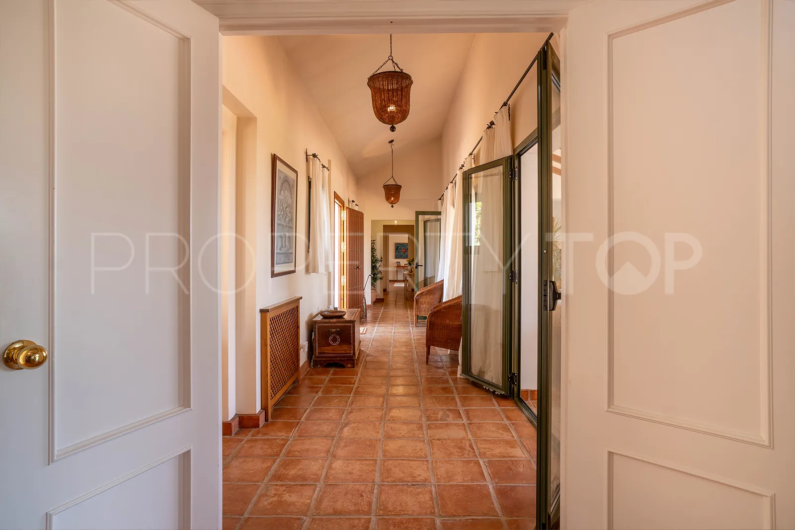 Villa en venta con 3 dormitorios en Zona F