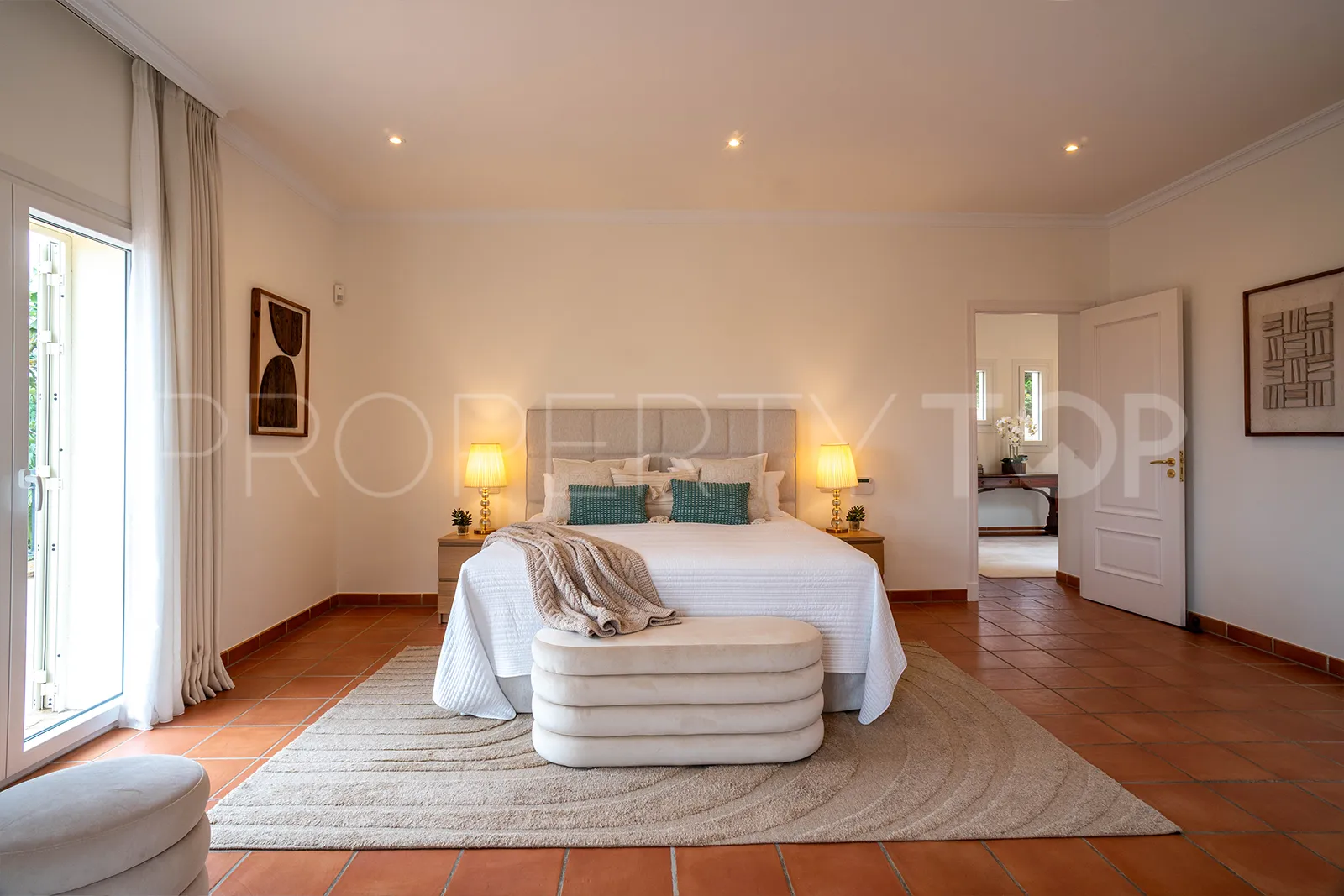 For sale Zona G villa with 4 bedrooms
