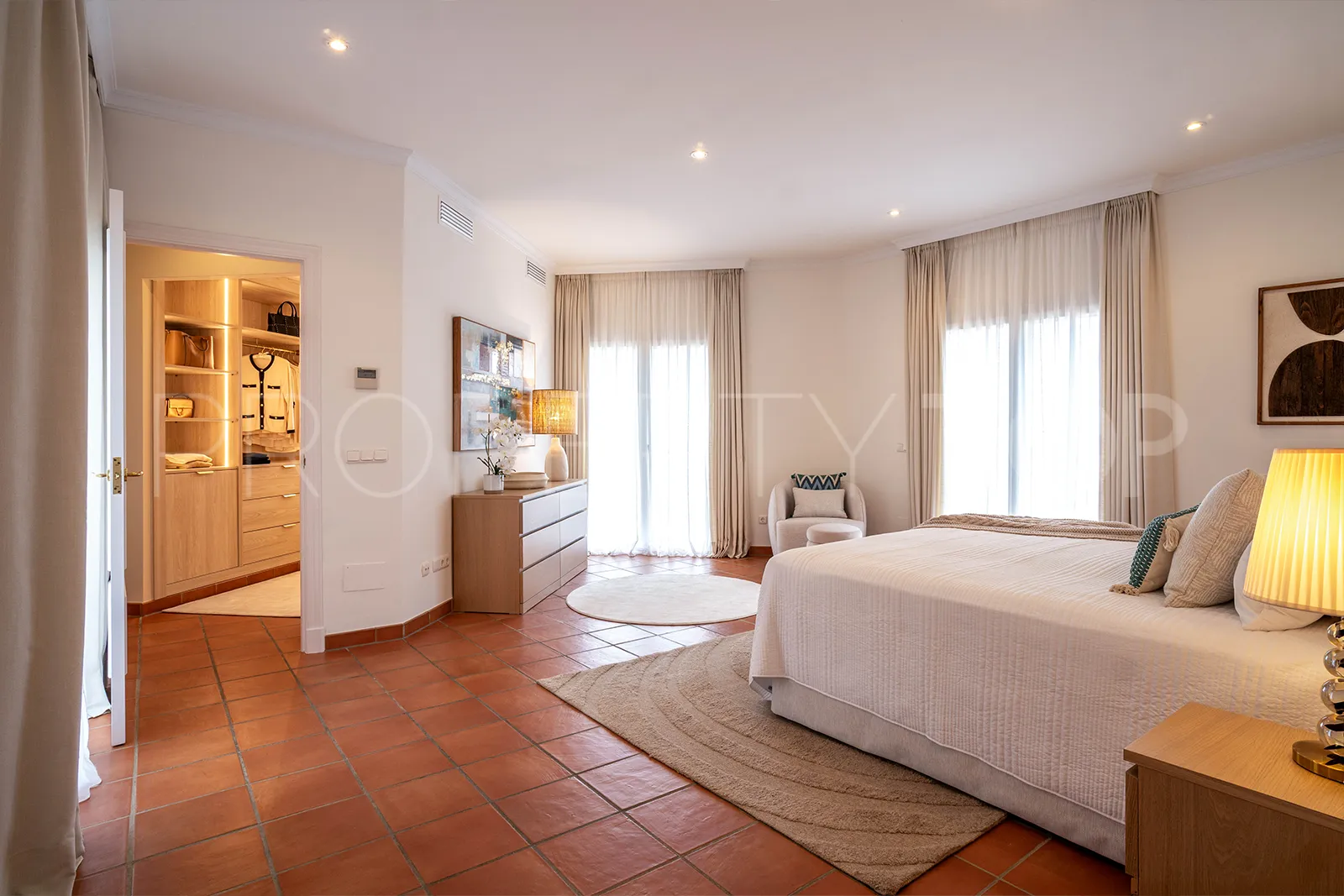 For sale Zona G villa with 4 bedrooms