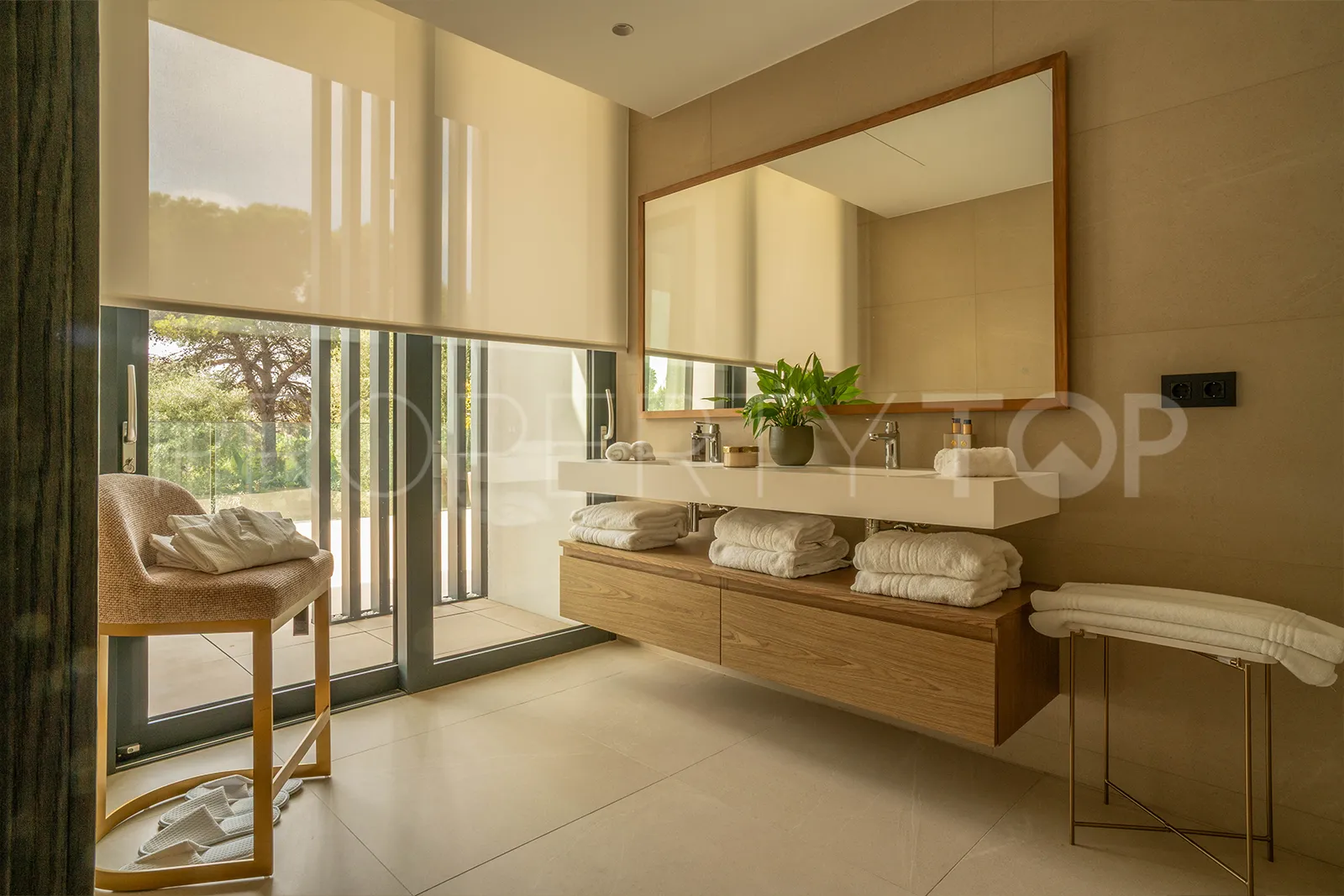 Villa en venta en Reyes y Reinas
