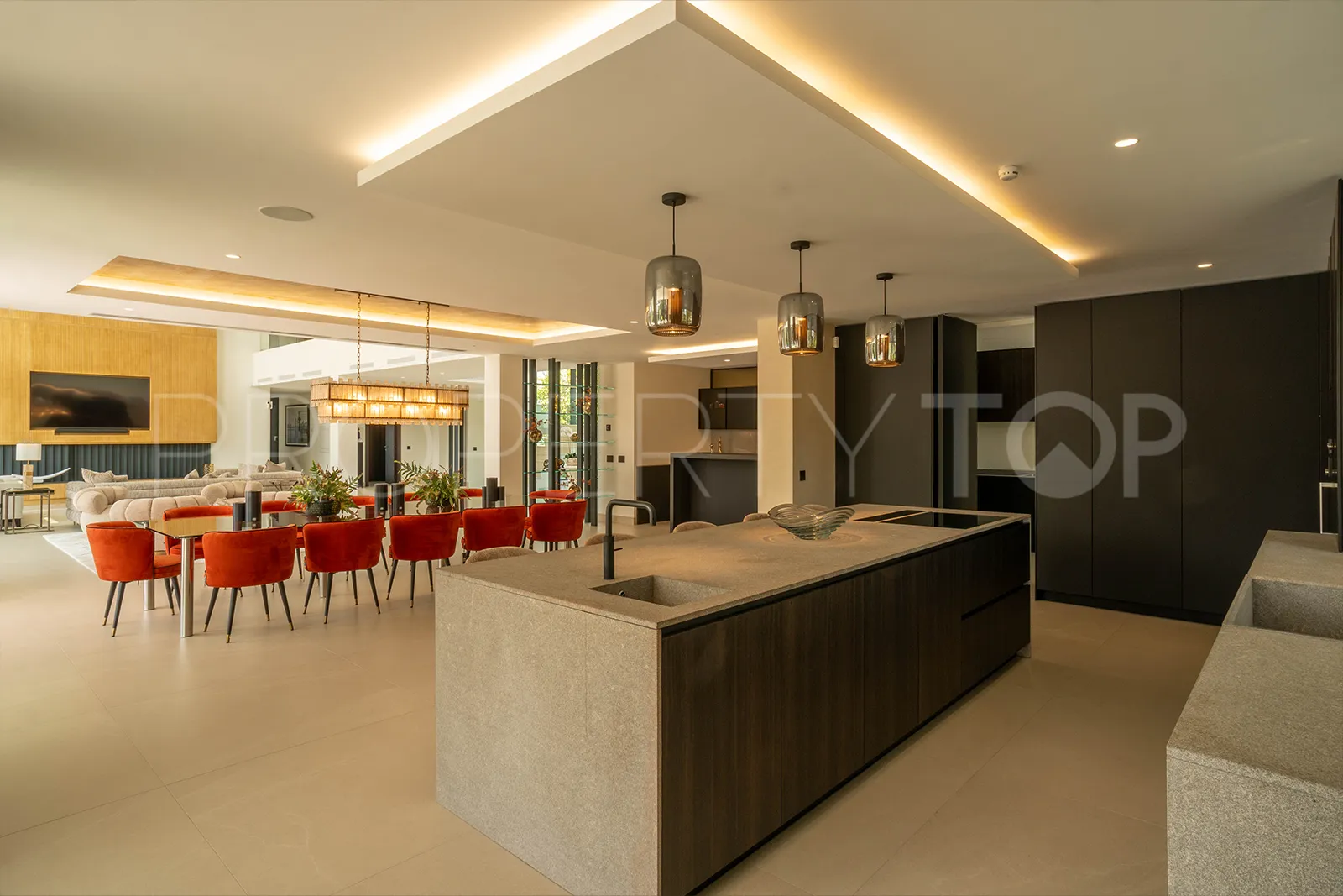 Villa en venta en Reyes y Reinas