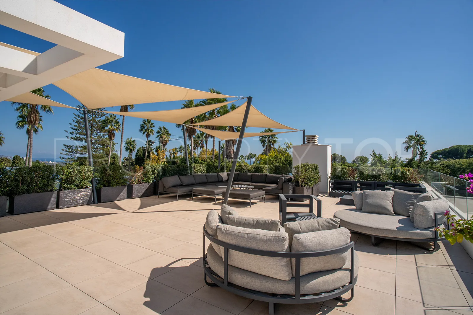 Villa en venta en Reyes y Reinas