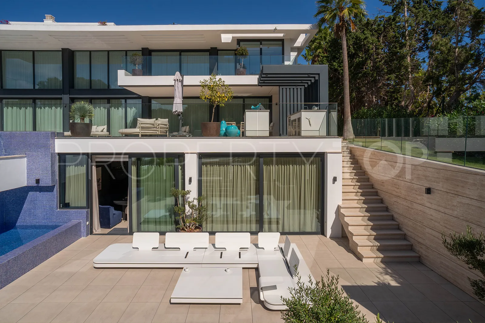 Villa en venta en Reyes y Reinas