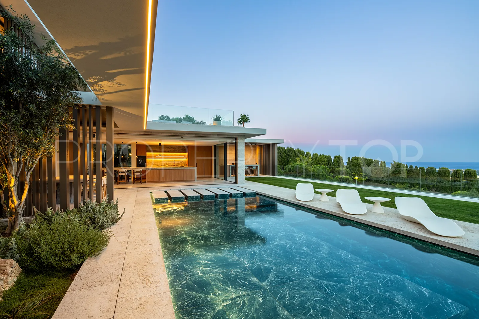 For sale villa in La Reserva