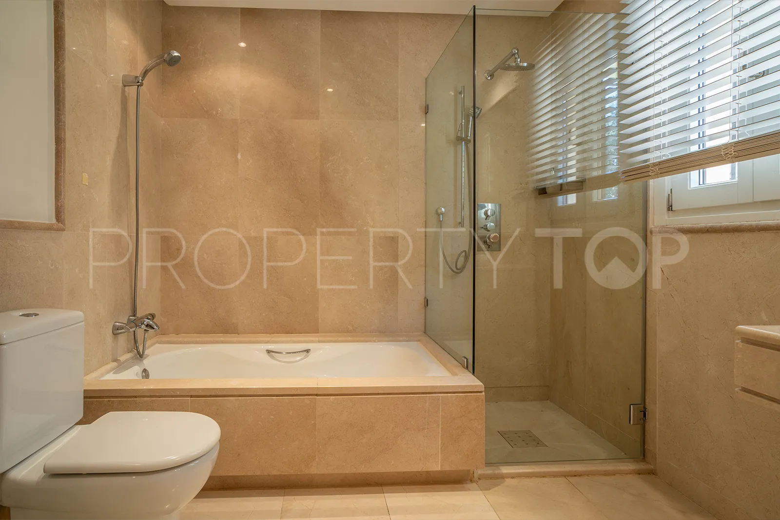 For sale ground floor apartment in Valgrande