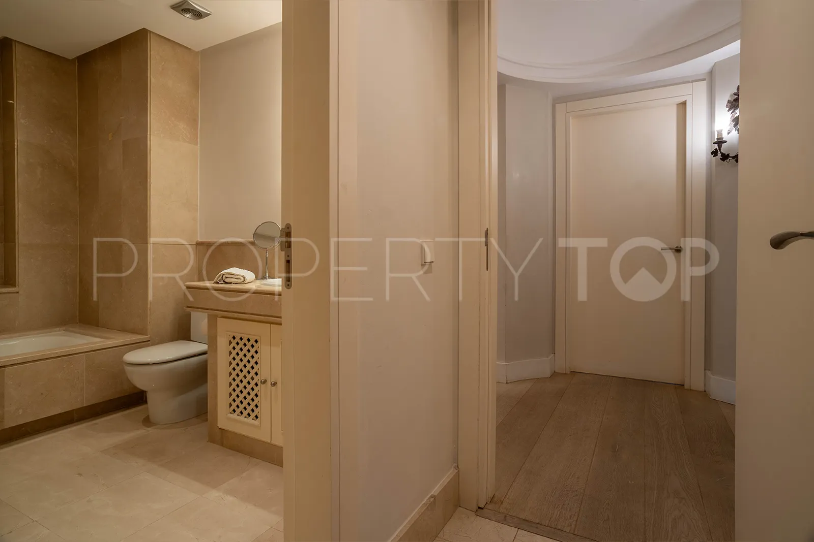 For sale ground floor apartment in Valgrande