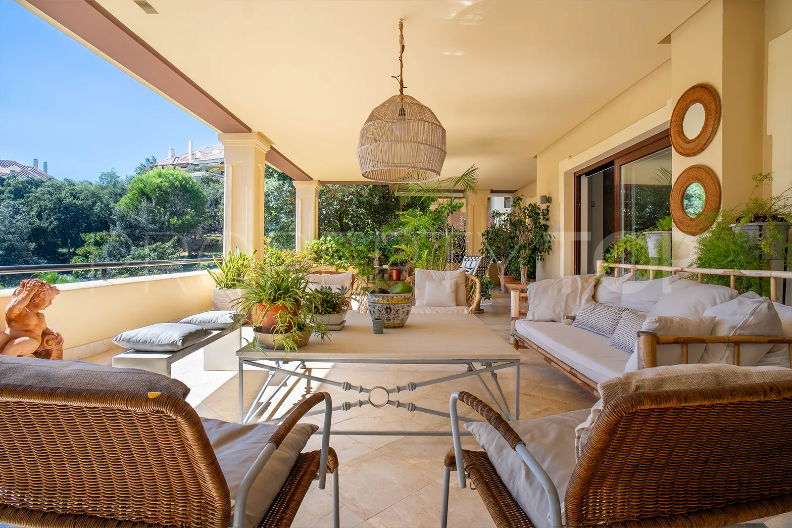 For sale ground floor apartment in Valgrande