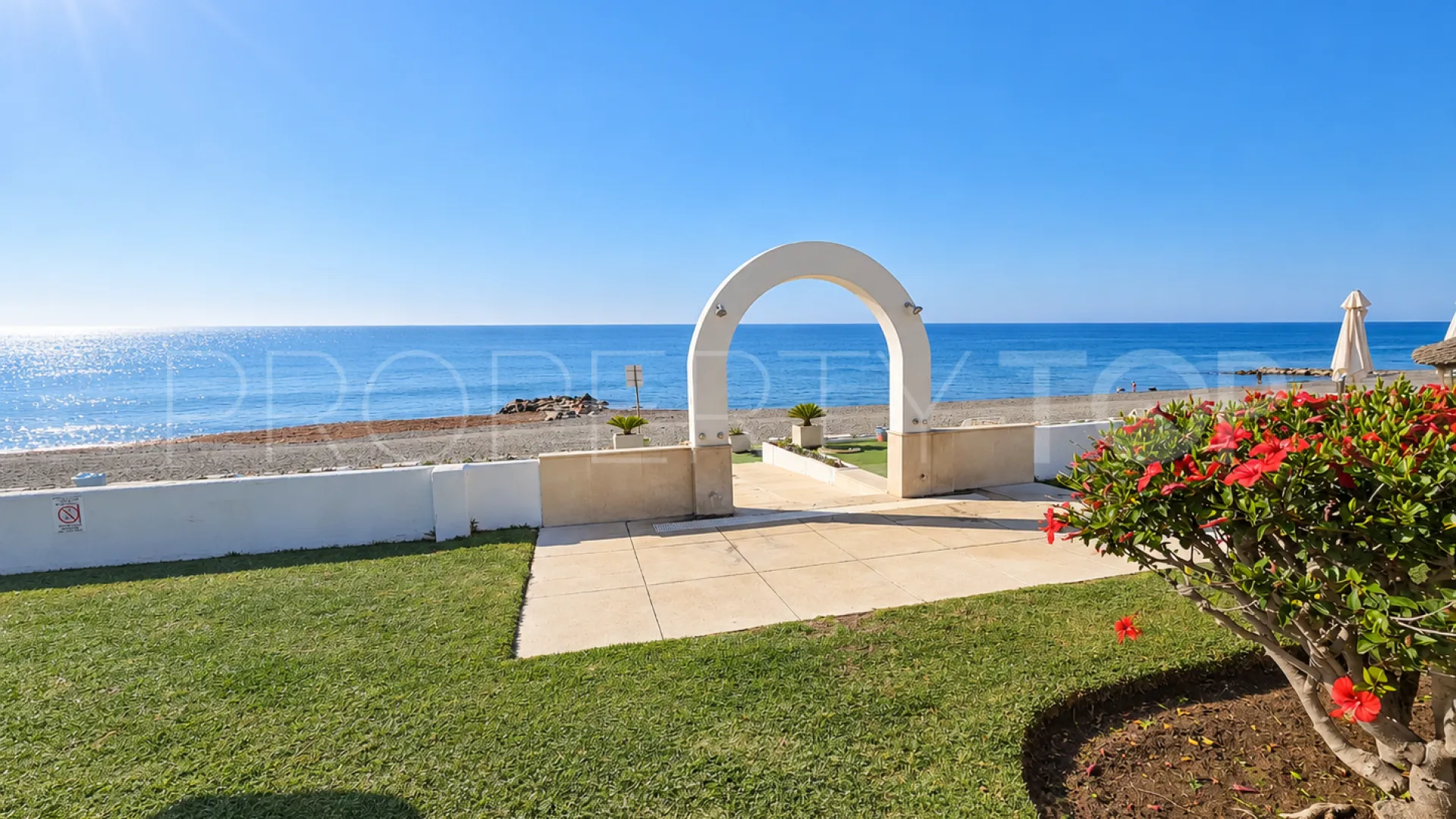 2 bedrooms ground floor apartment for sale in Guadalmina Baja