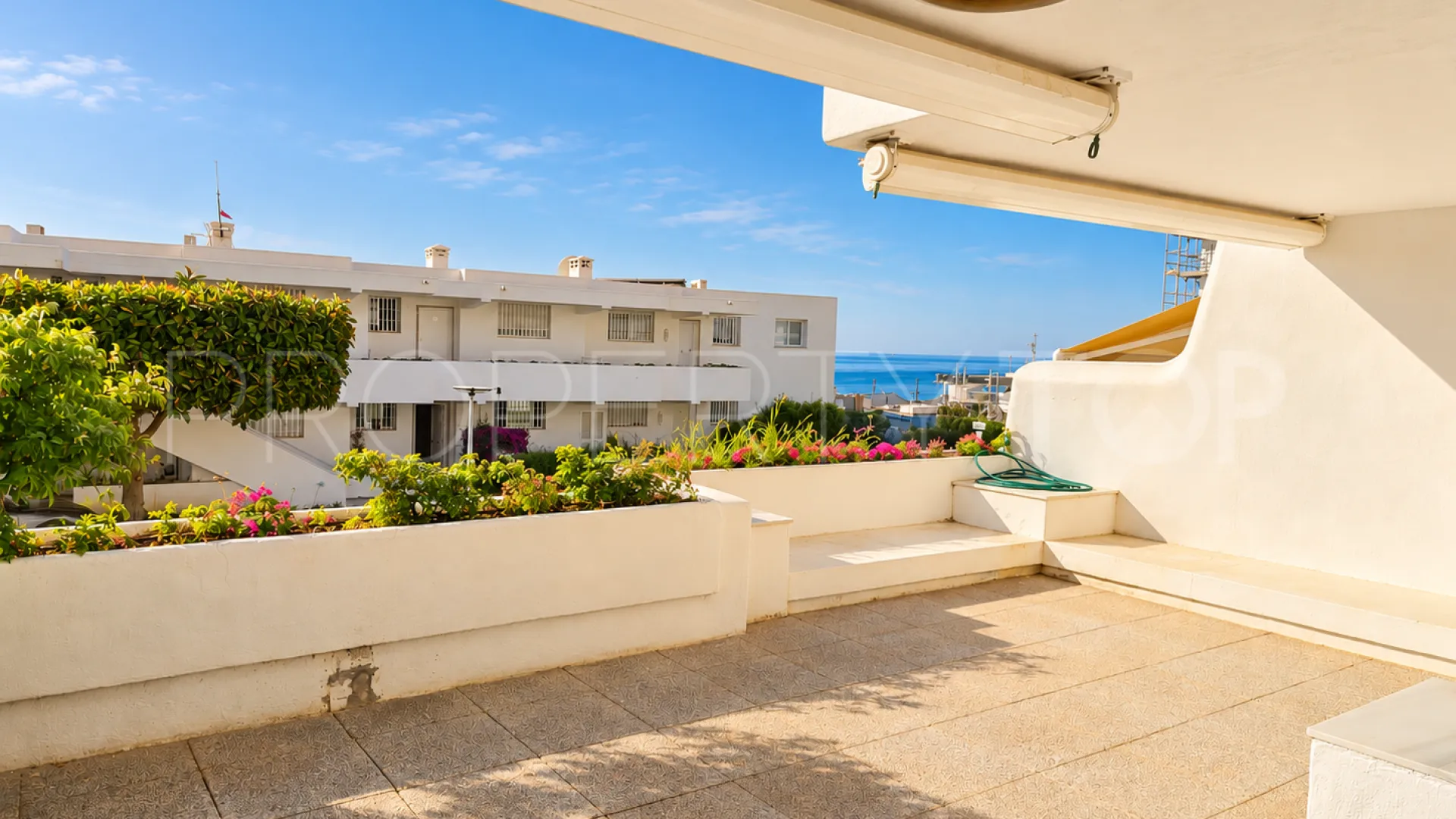 2 bedrooms ground floor apartment for sale in Guadalmina Baja
