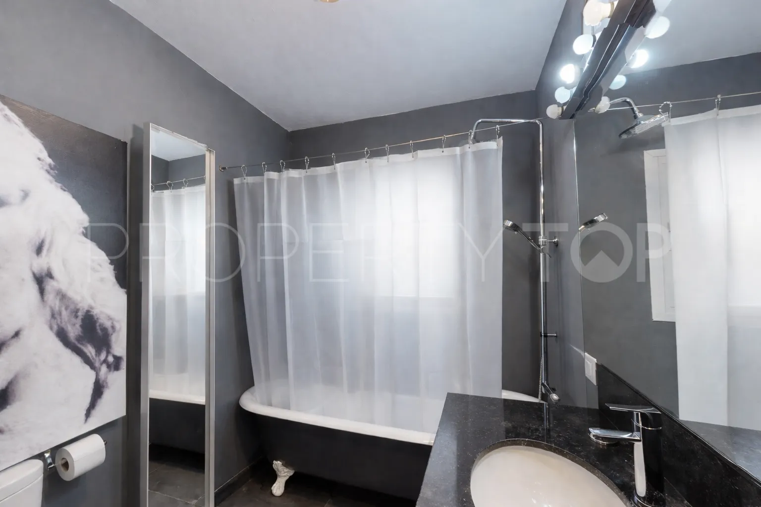 Buy Guadalmina Alta villa