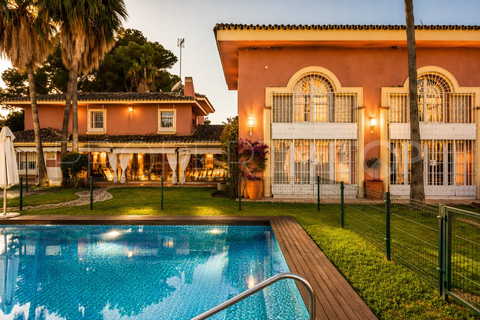 Comprar villa en Guadalmina Baja