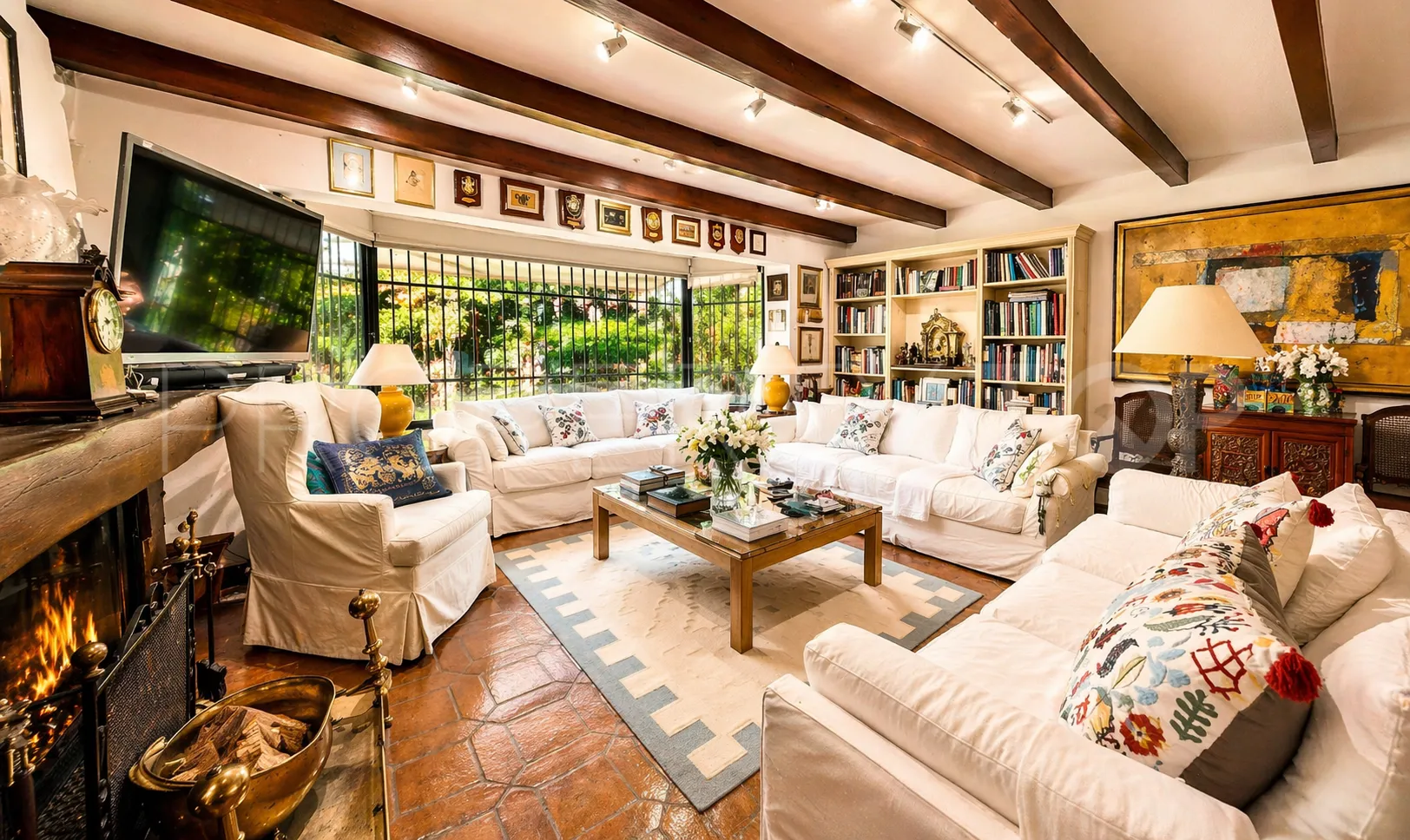 Villa en venta con 5 dormitorios en Guadalmina Baja