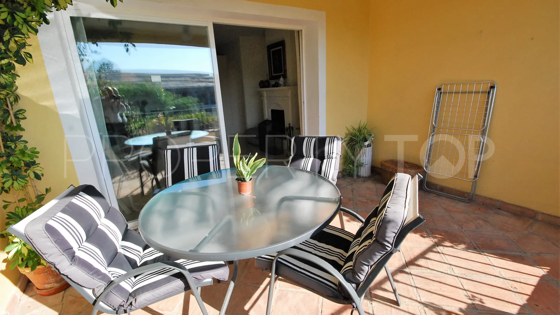Apartment for sale in Guadalmina Alta
