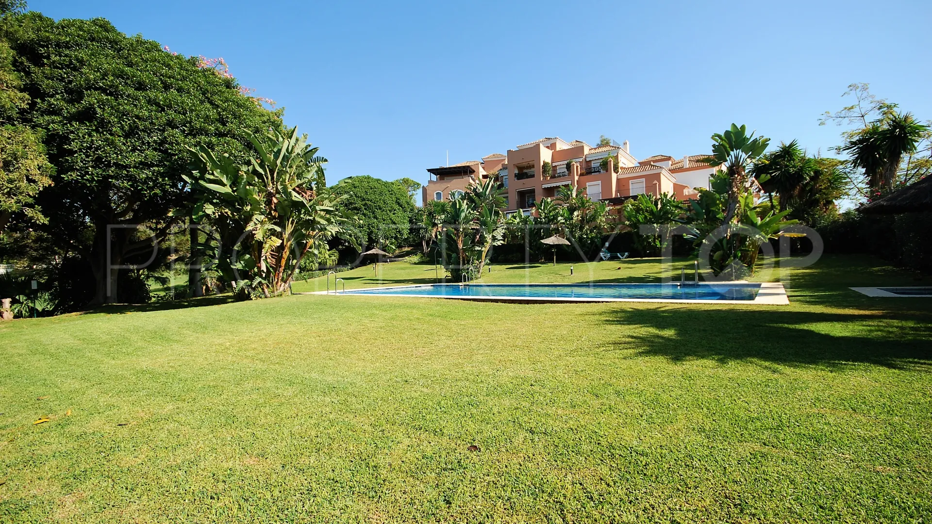Apartment for sale in Guadalmina Alta