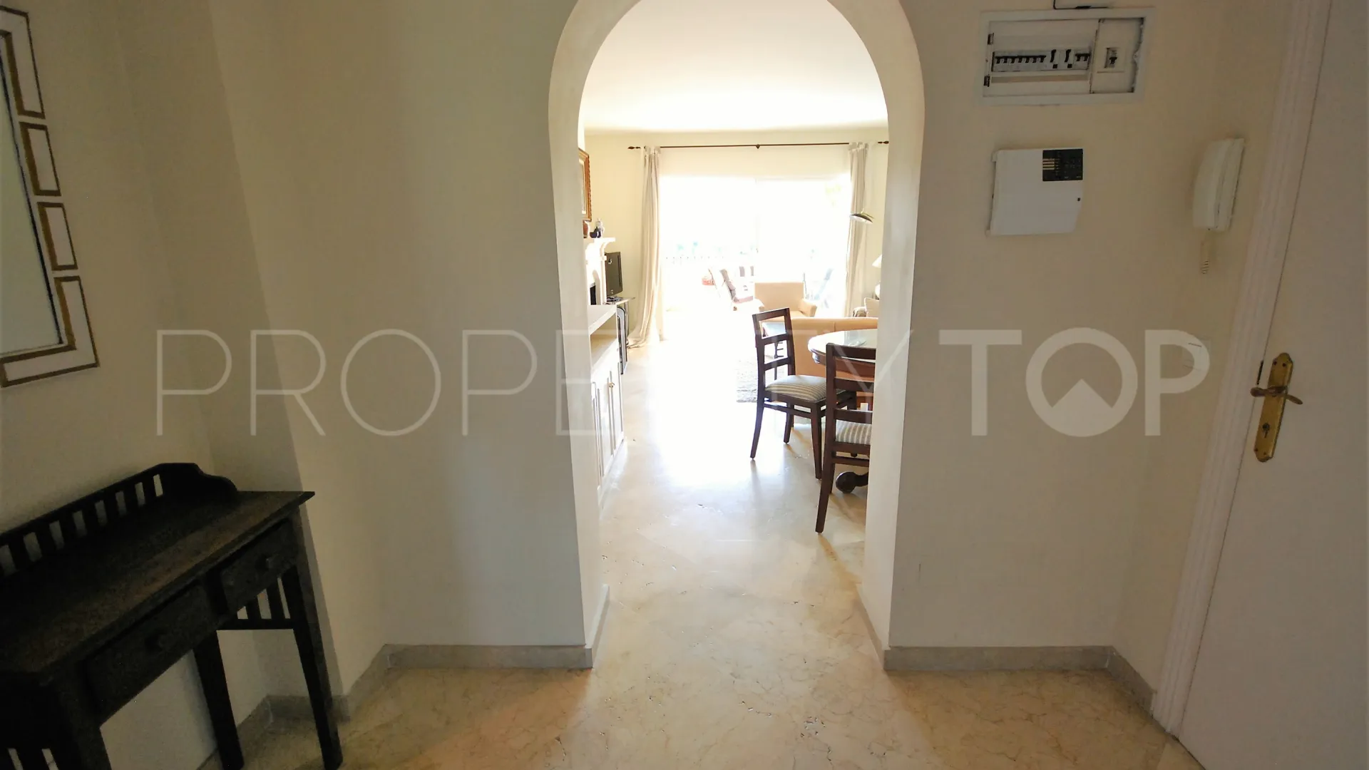 Apartment for sale in Guadalmina Alta