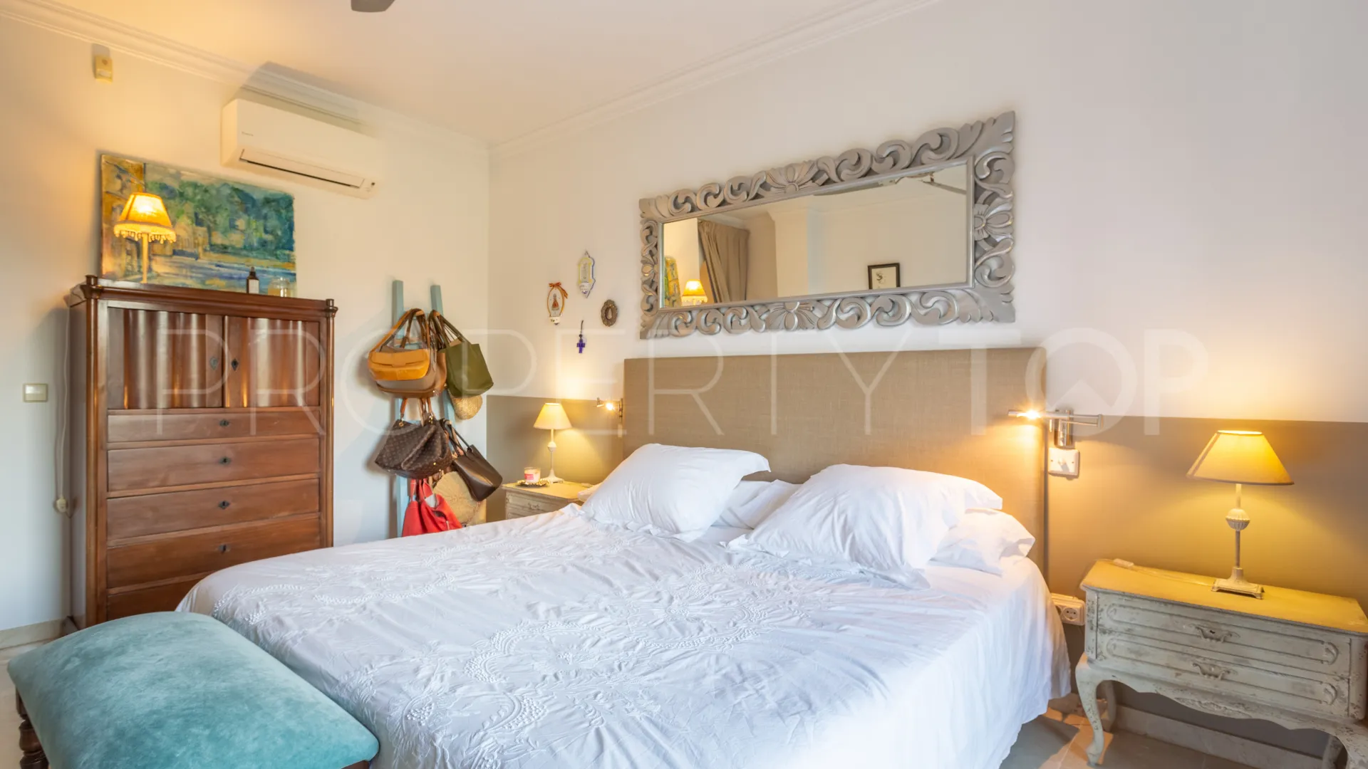 For sale 5 bedrooms villa in Isla de Guadalmina