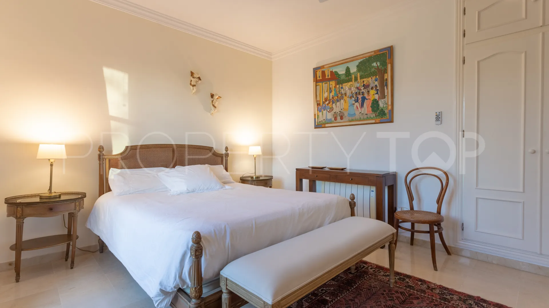 For sale 5 bedrooms villa in Isla de Guadalmina
