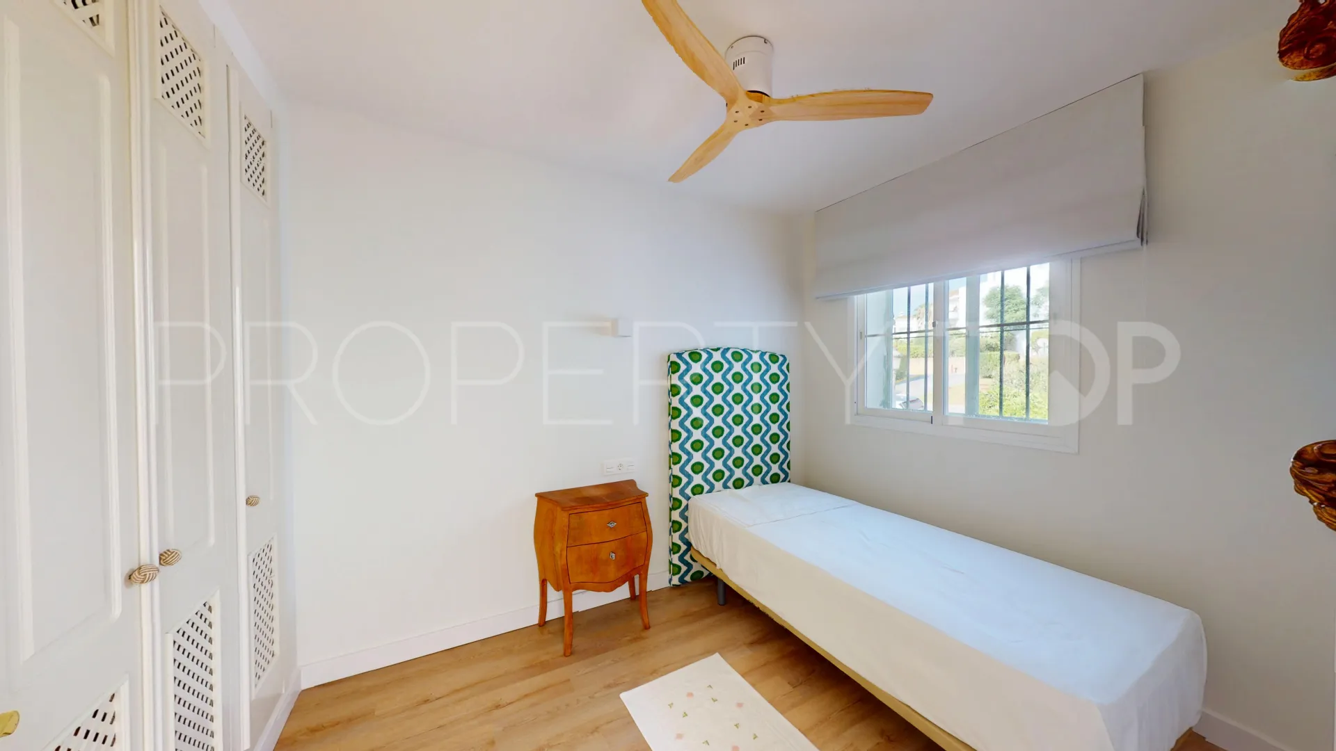Town house for sale in Guadalmina Alta with 4 bedrooms