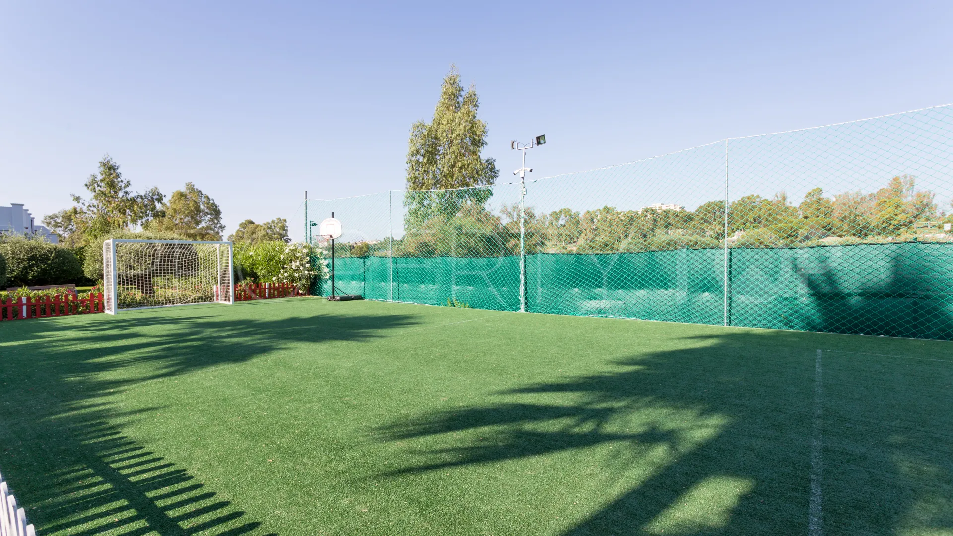 Town house for sale in Guadalmina Alta with 4 bedrooms