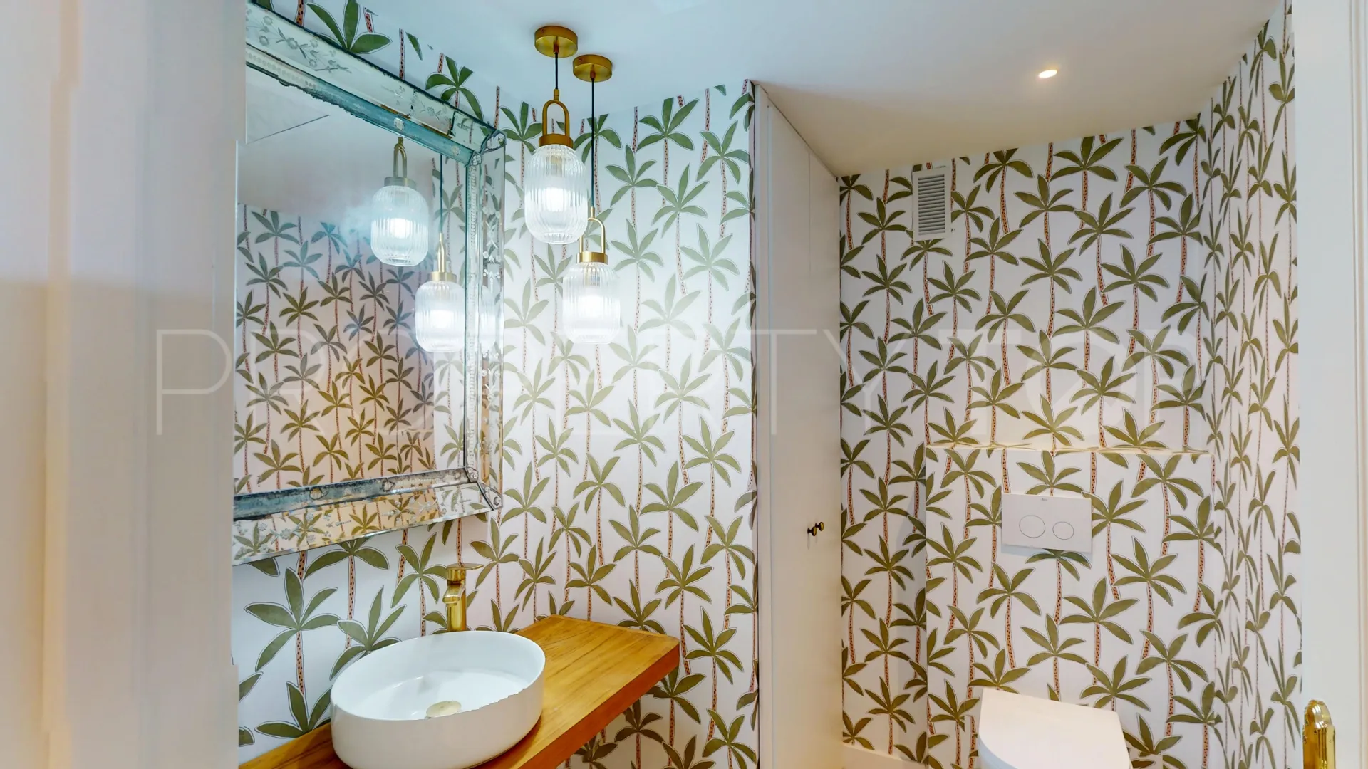 Town house for sale in Guadalmina Alta with 4 bedrooms