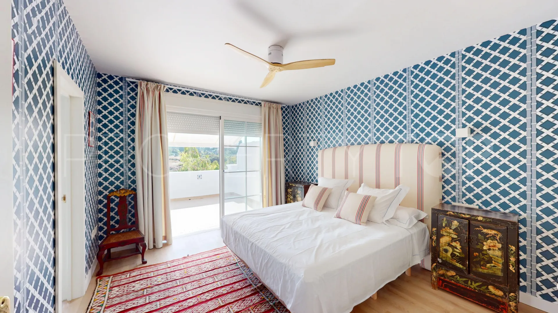 Town house for sale in Guadalmina Alta with 4 bedrooms