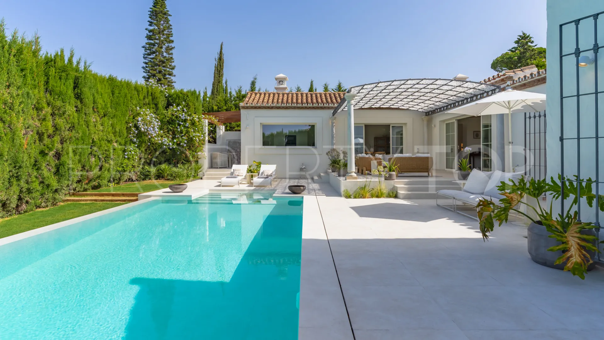 Guadalmina Alta, villa a la venta