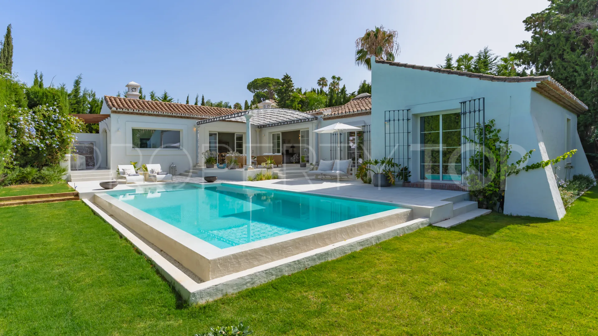 Guadalmina Alta, villa a la venta