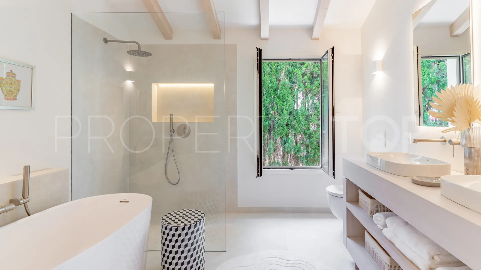Guadalmina Alta, villa a la venta