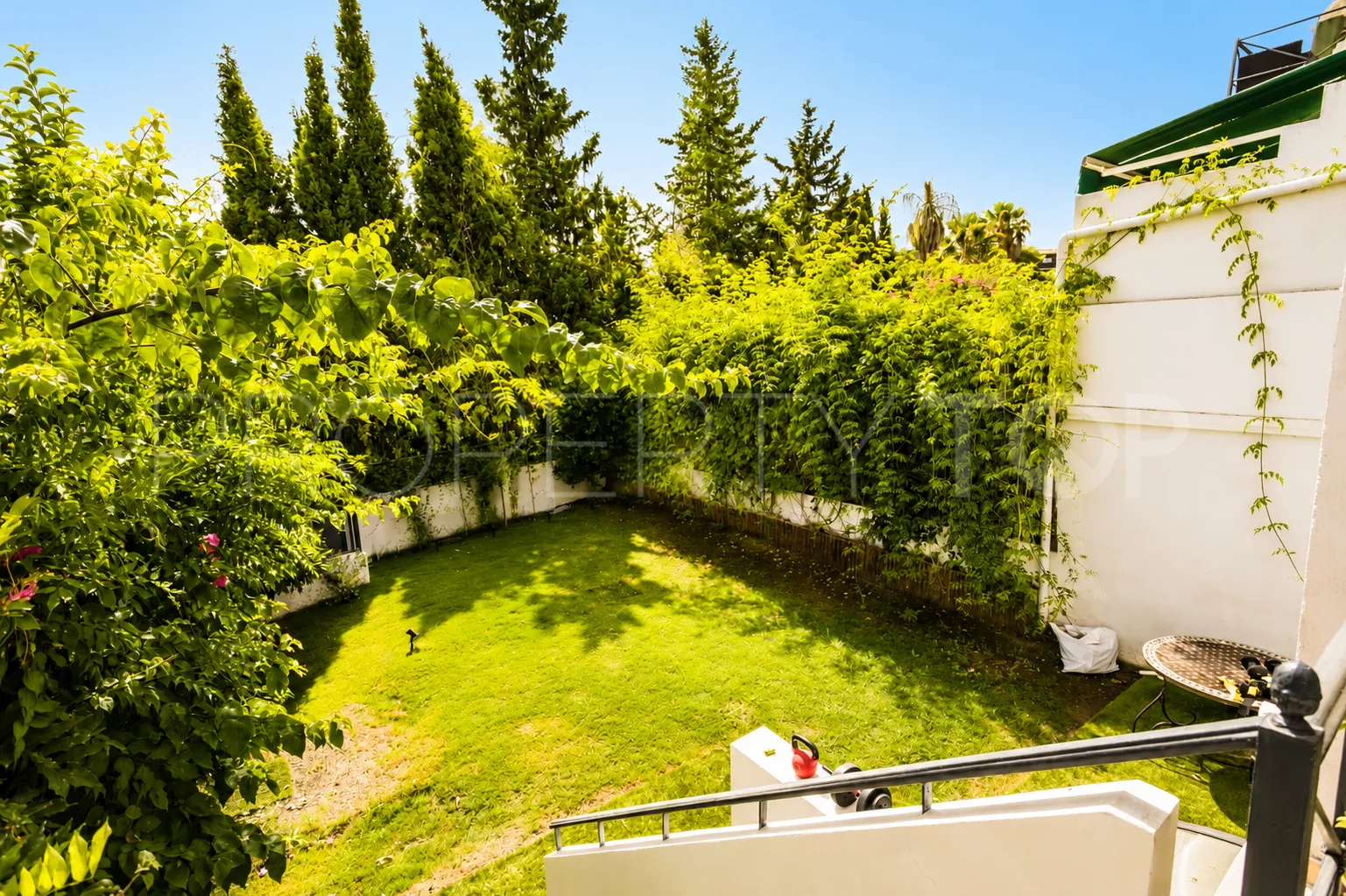 6 bedrooms town house in Guadalmina Alta for sale