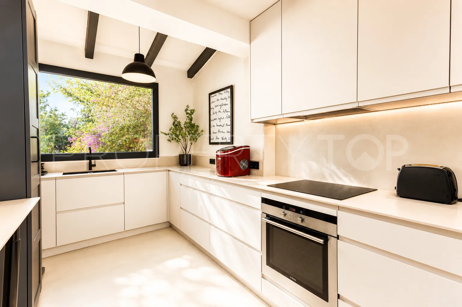 6 bedrooms town house in Guadalmina Alta for sale