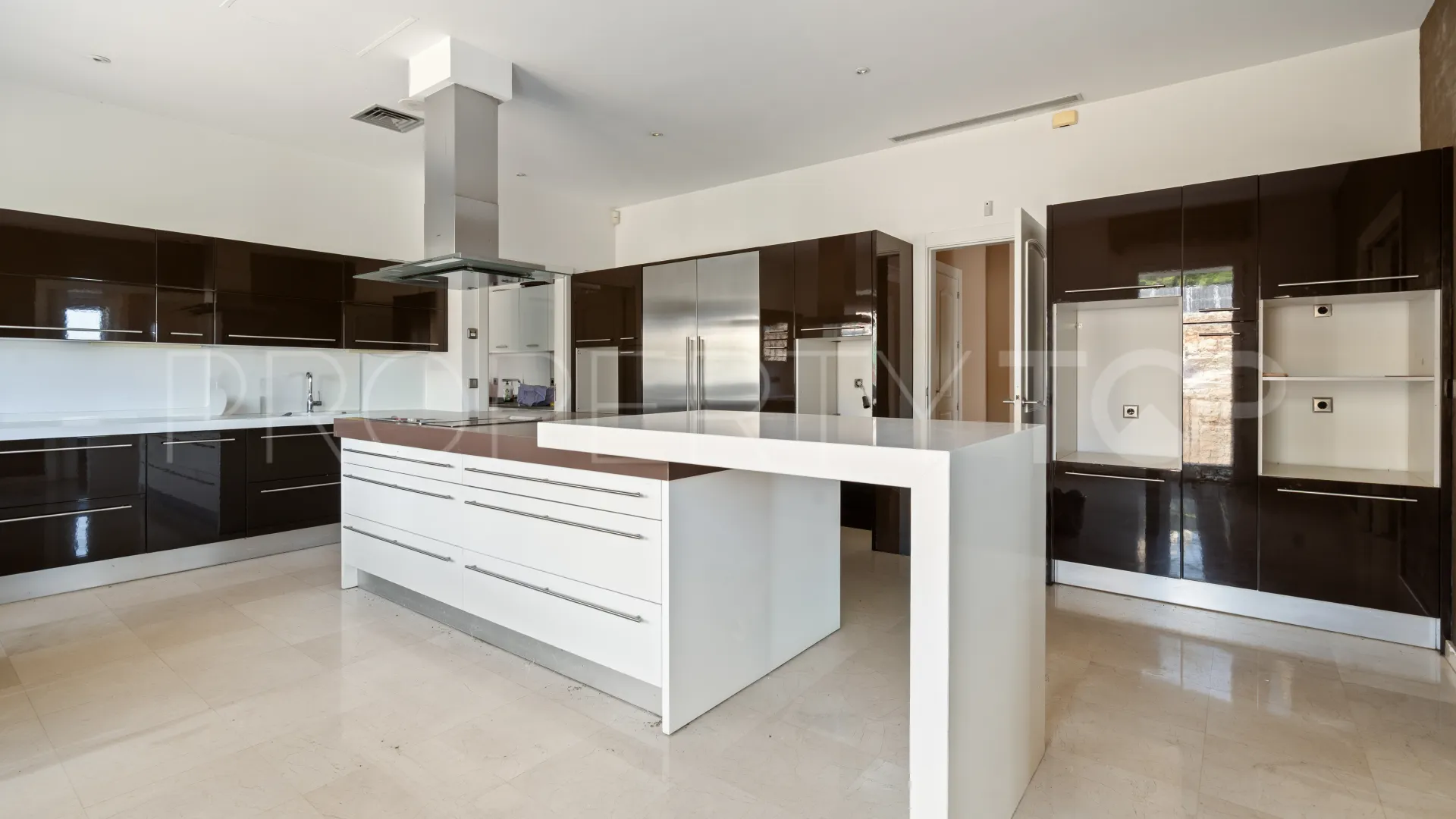 For sale Vega del Colorado 7 bedrooms villa