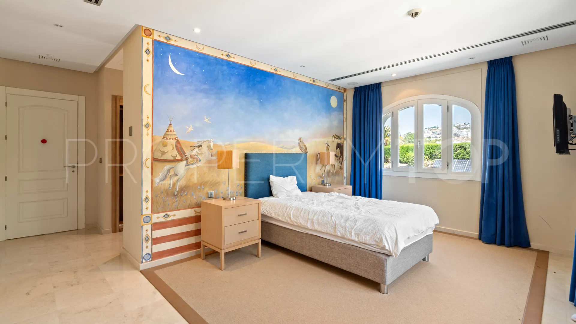 For sale Vega del Colorado 7 bedrooms villa