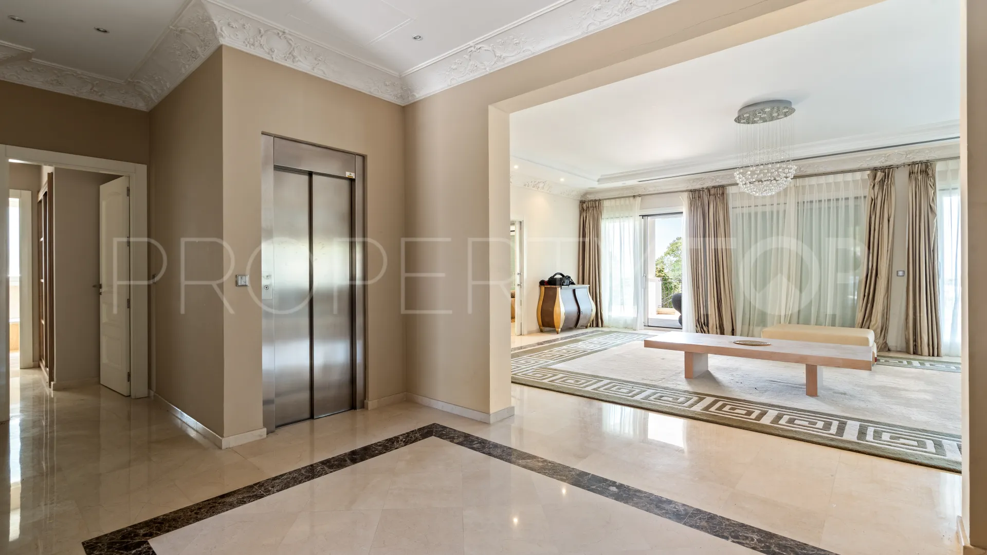 For sale Vega del Colorado 7 bedrooms villa