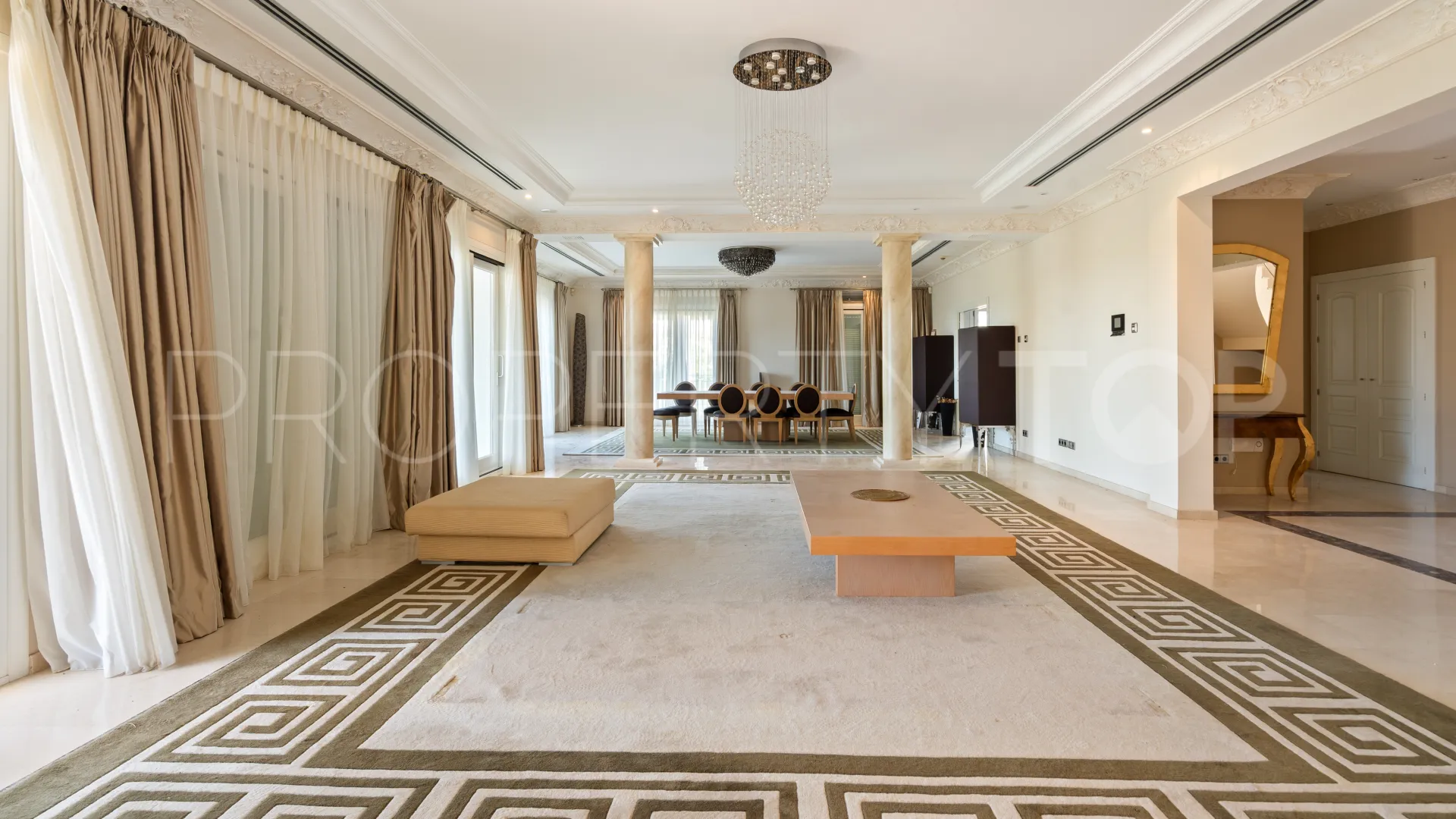 For sale Vega del Colorado 7 bedrooms villa