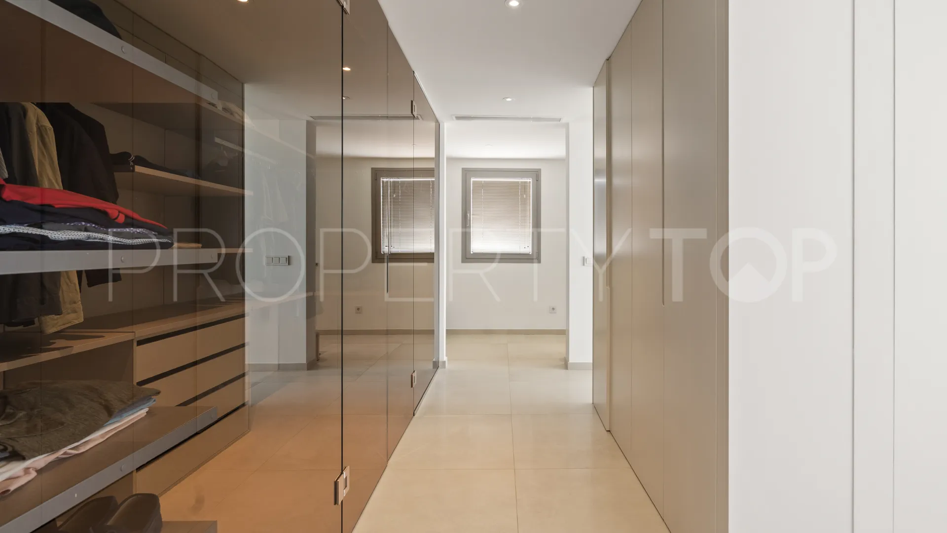 Comprar apartamento en 9 Lions Residences