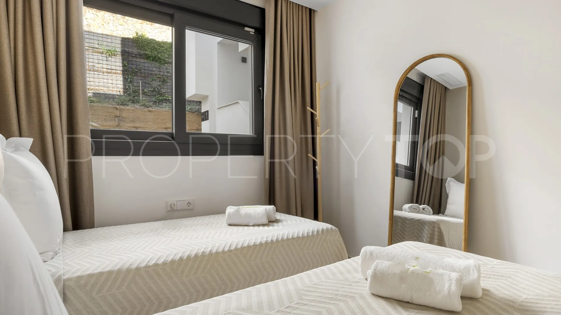 El Higueron, apartamento con 2 dormitorios en venta