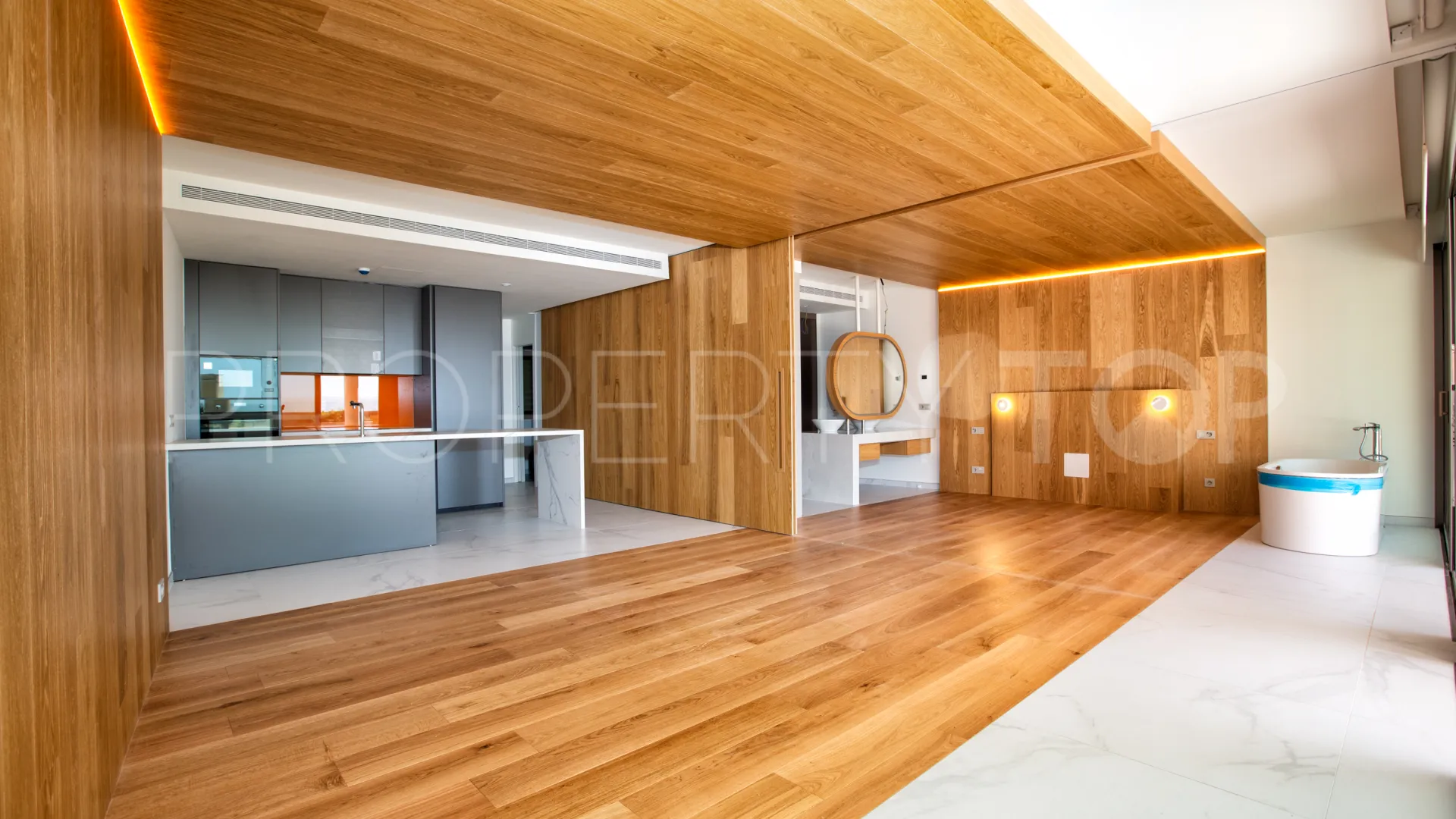 For sale ground floor apartment in Fuengirola