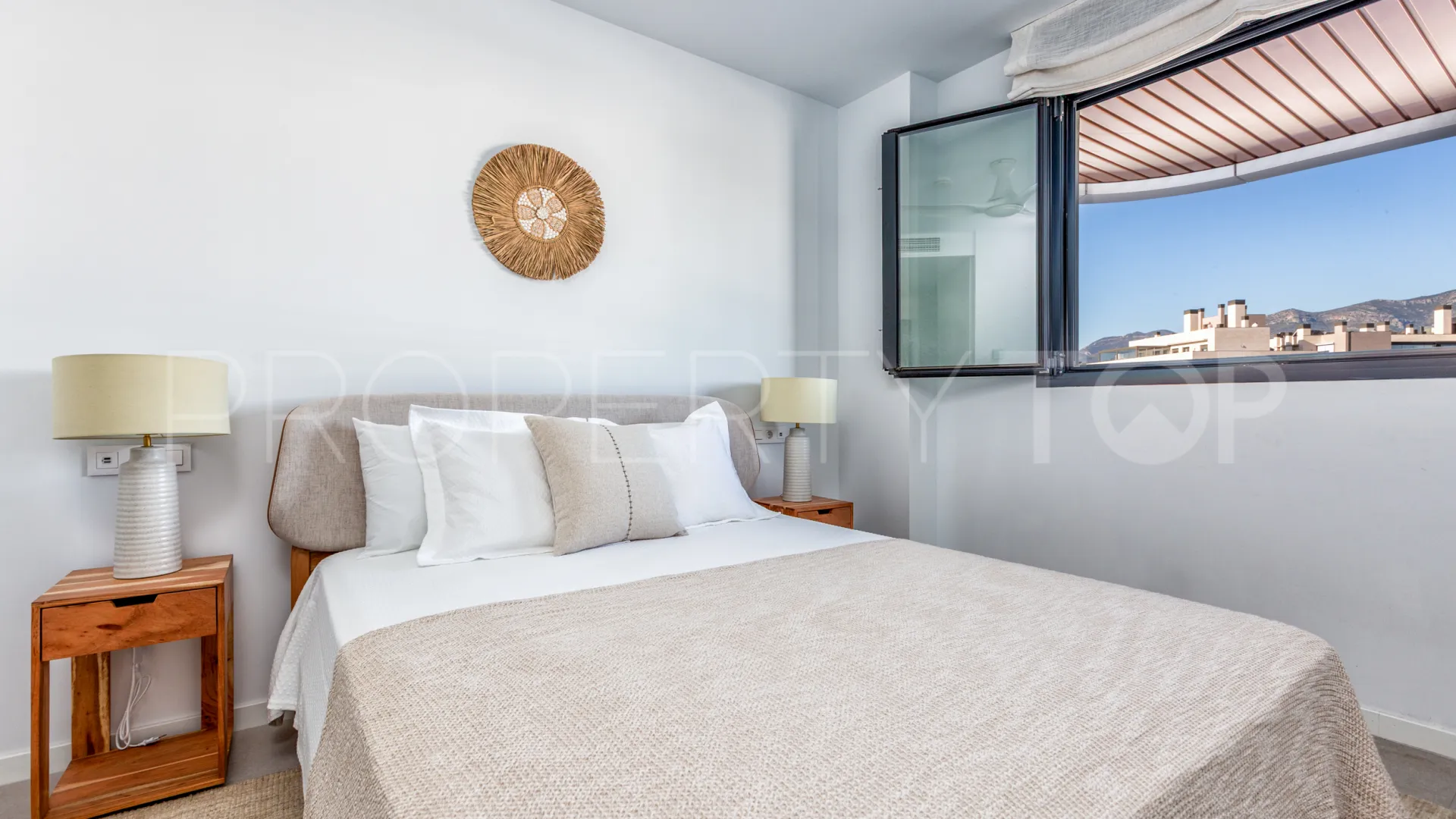 Apartamento de 2 dormitorios en venta en Los Alamos