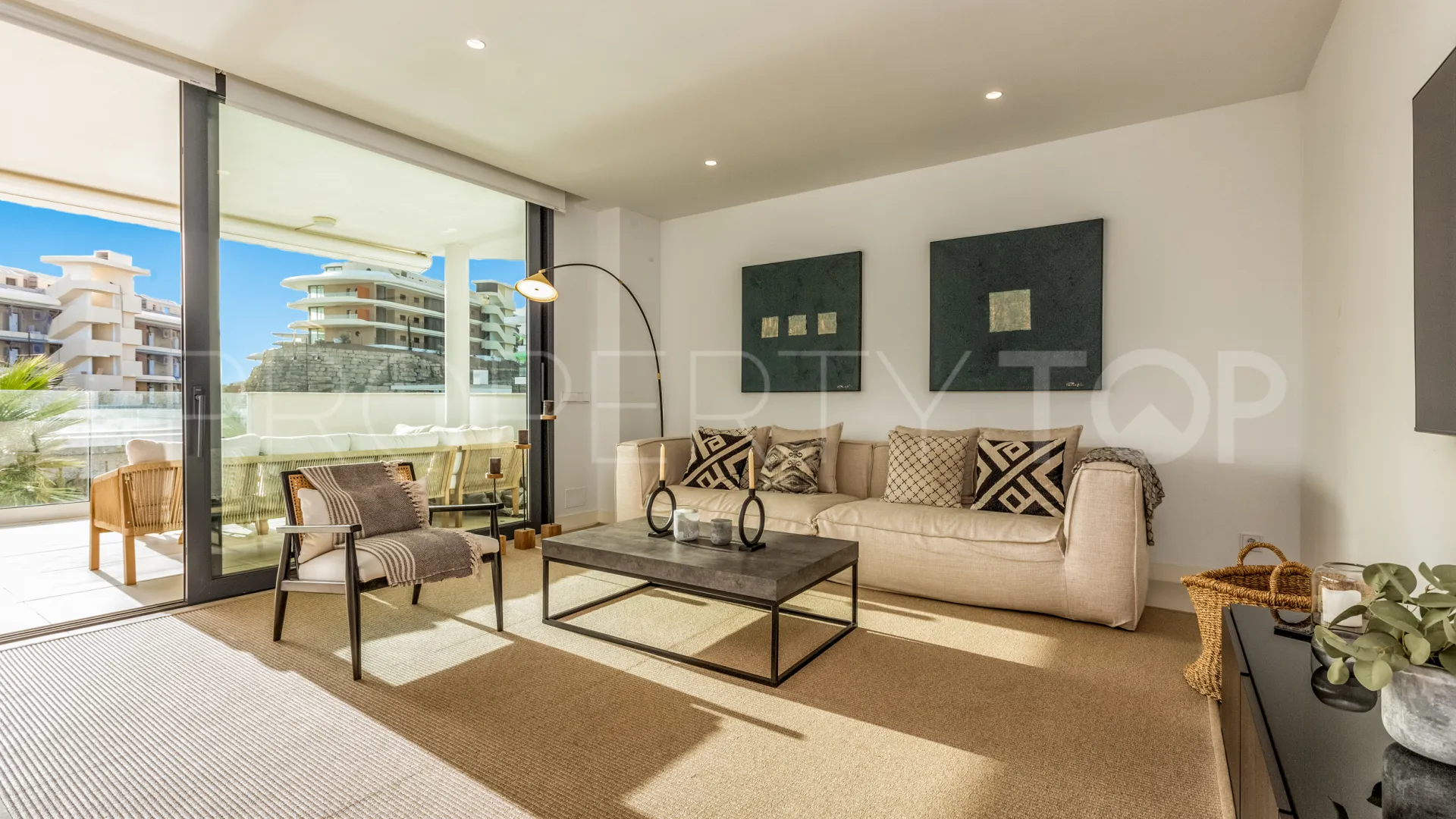 3 bedrooms apartment in El Higueron for sale