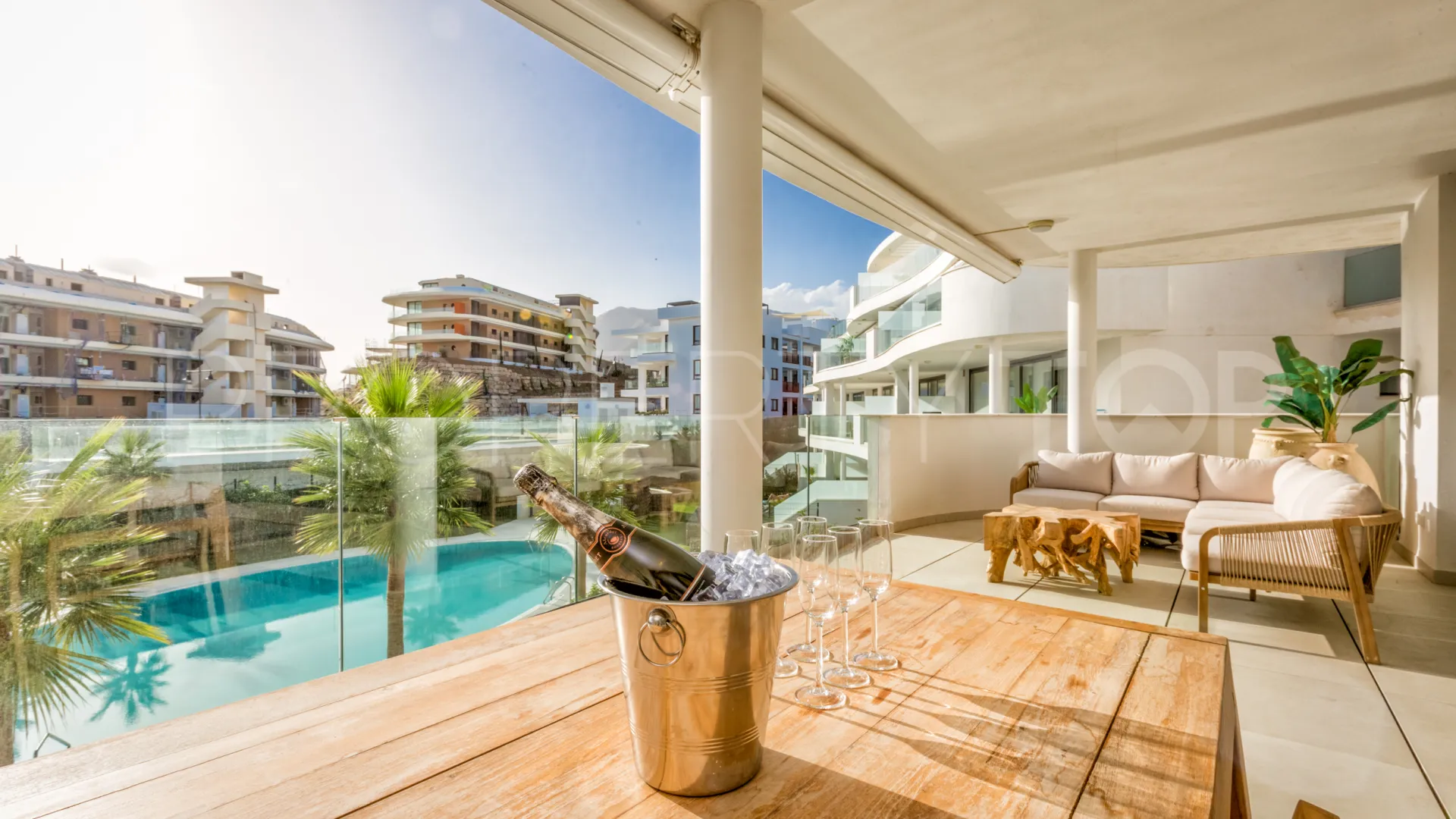 3 bedrooms apartment in El Higueron for sale