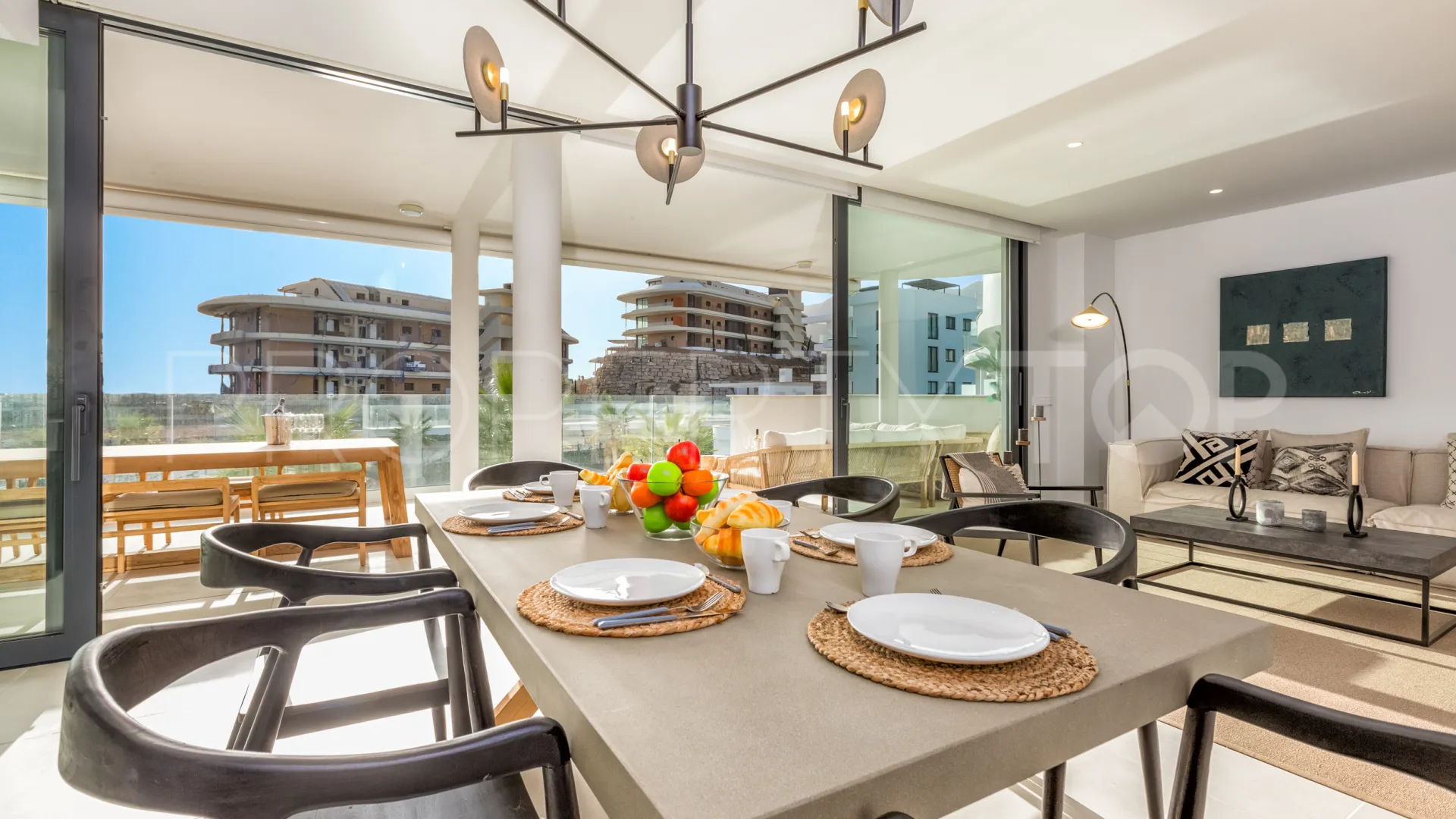 3 bedrooms apartment in El Higueron for sale