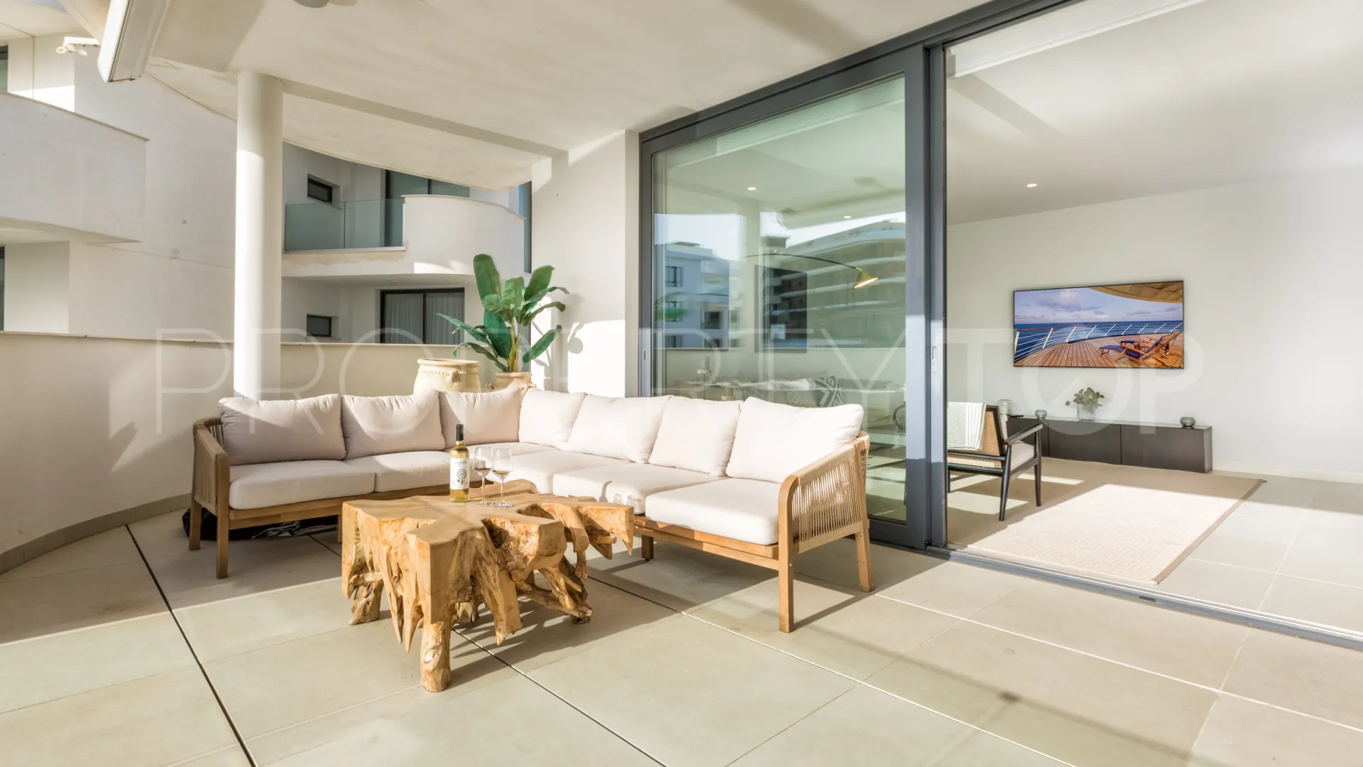 3 bedrooms apartment in El Higueron for sale