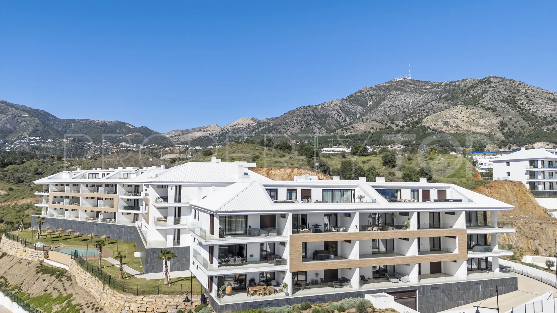 Comprar apartamento en El Higueron con 3 dormitorios