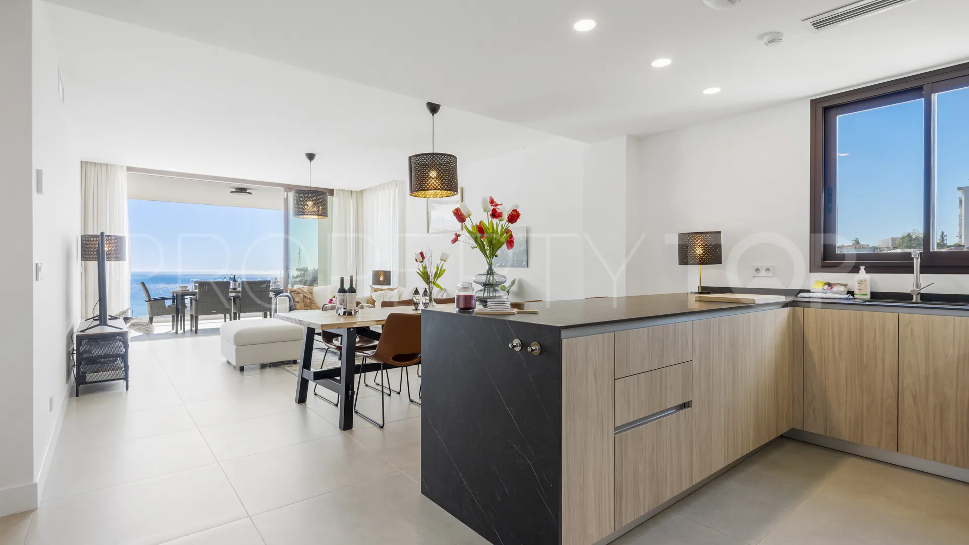 Comprar apartamento en El Higueron con 3 dormitorios