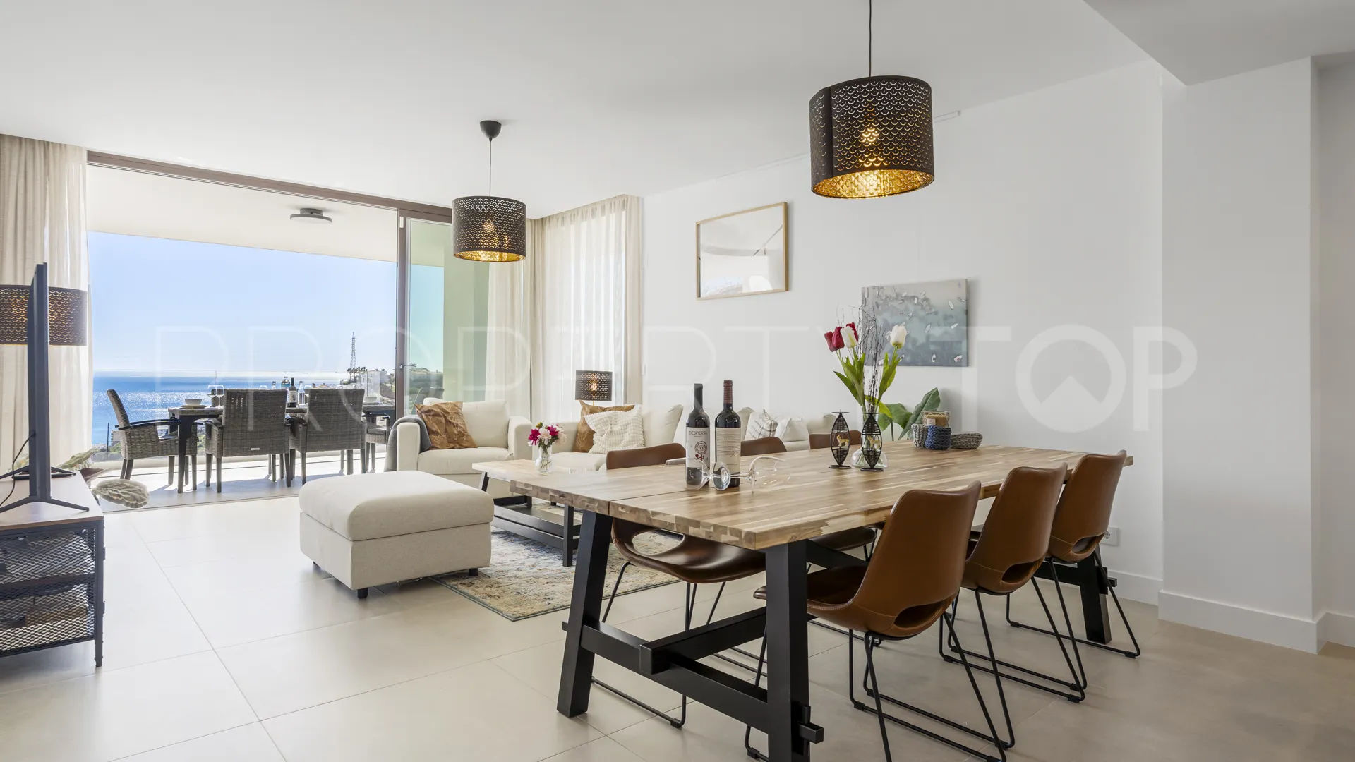 Comprar apartamento en El Higueron con 3 dormitorios