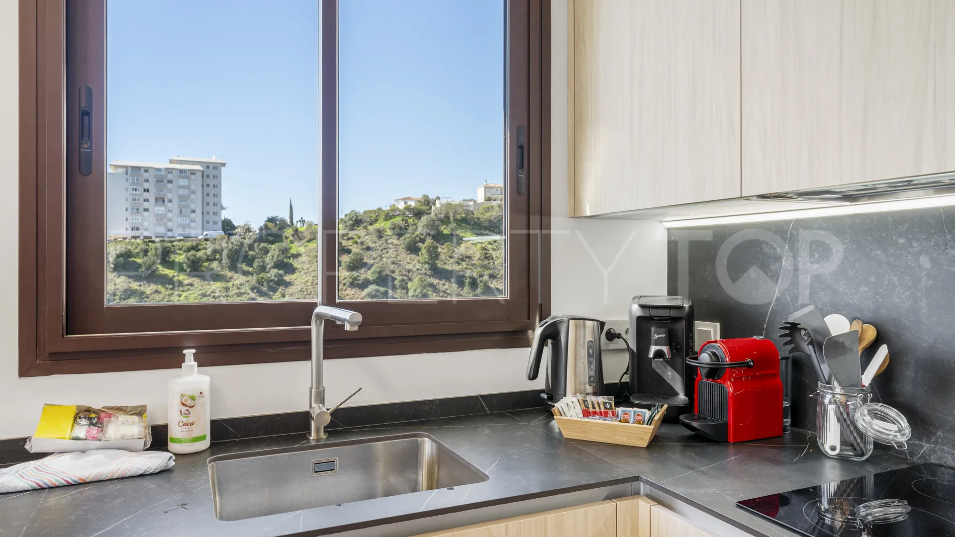 Comprar apartamento en El Higueron con 3 dormitorios