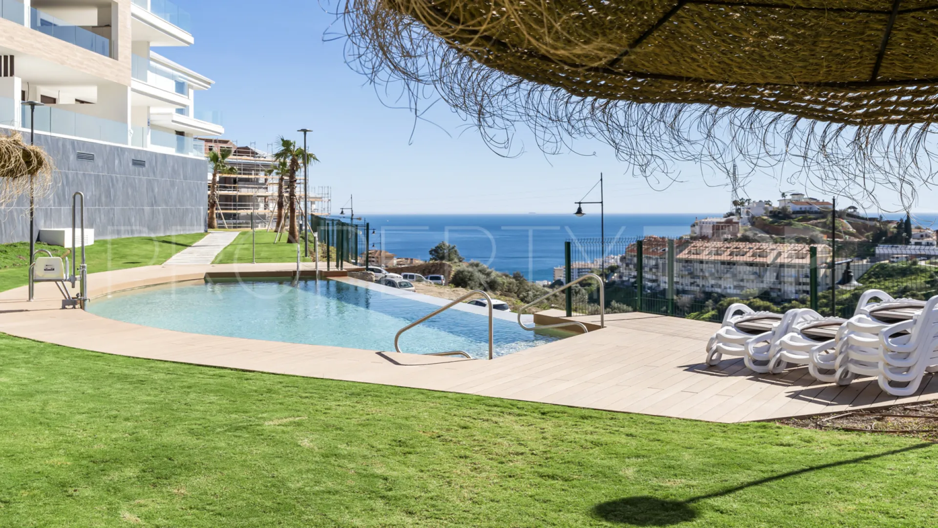 Comprar apartamento en El Higueron con 3 dormitorios