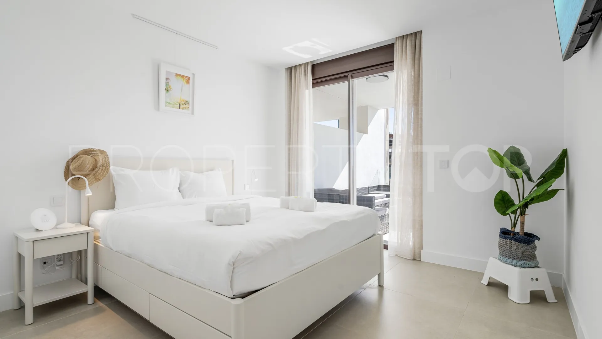 Comprar apartamento en El Higueron con 3 dormitorios